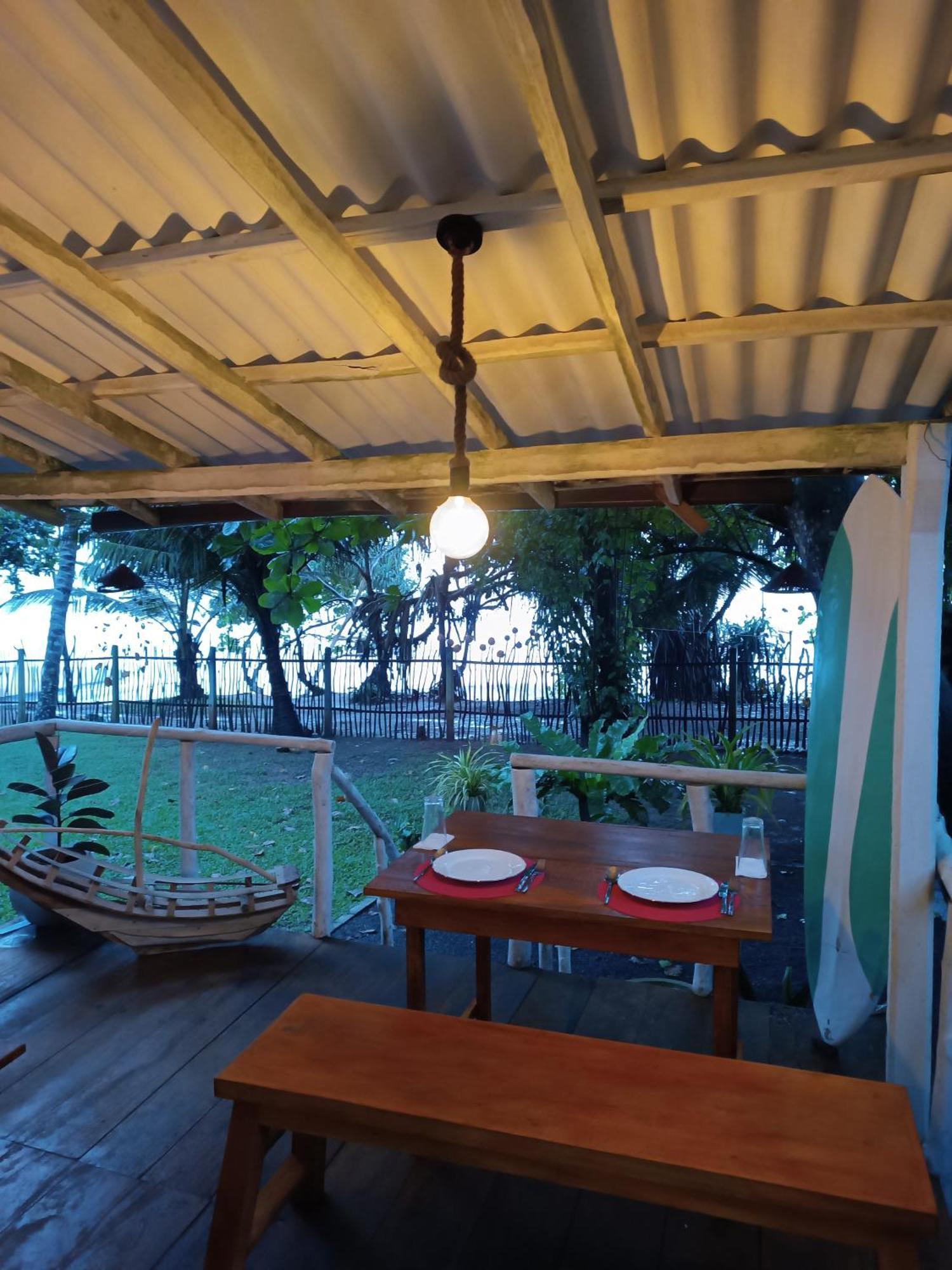 Beach House Kalukatiya - Family Villa, Seaview Room, Garden Room Dikwella Extérieur photo